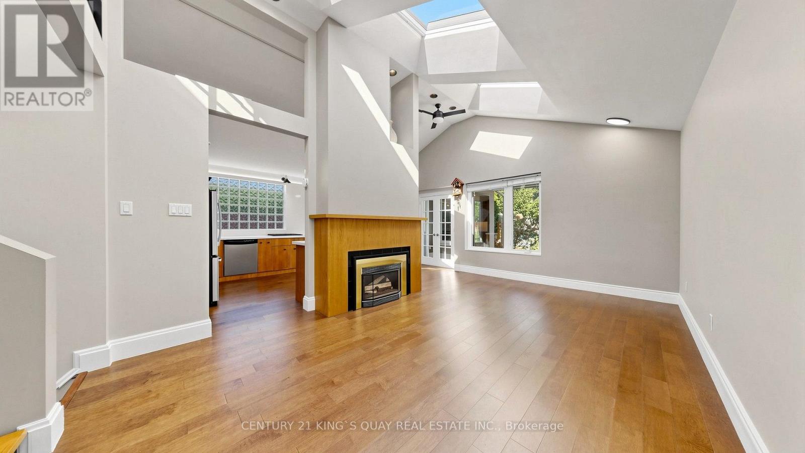 17 Kecala Road, Toronto, Ontario  M1P 1K5 - Photo 7 - E13861094