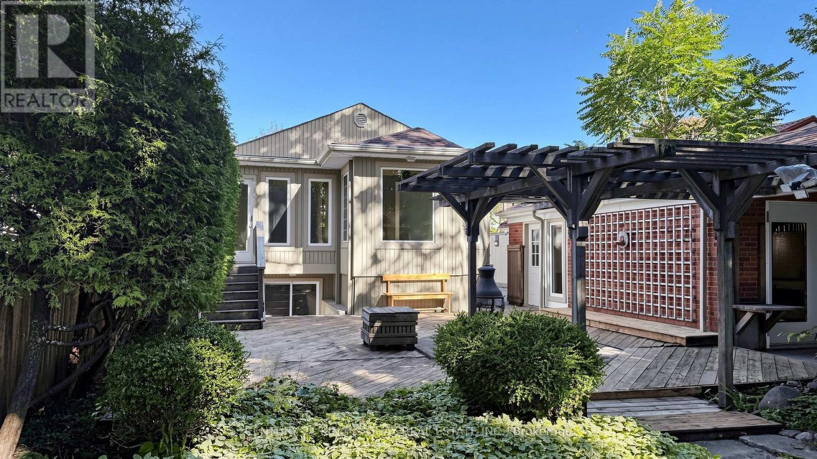 17 Kecala Road, Toronto, Ontario  M1P 1K5 - Photo 39 - E13861094