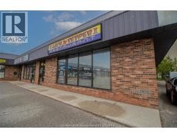 455 GRAND AVENUE East Unit# 11, Chatham, Ontario