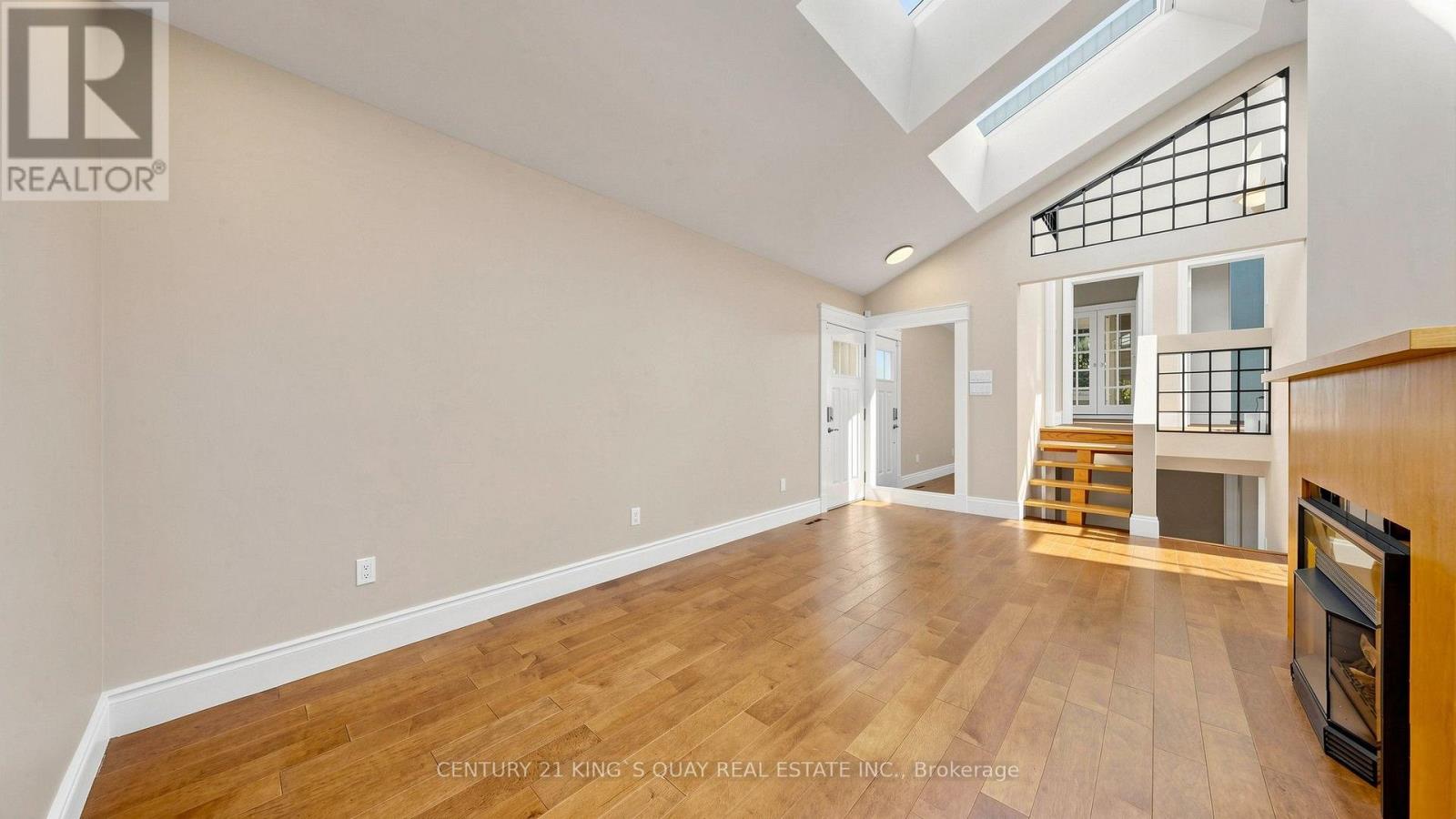 17 Kecala Road, Toronto, Ontario  M1P 1K5 - Photo 9 - E13861094