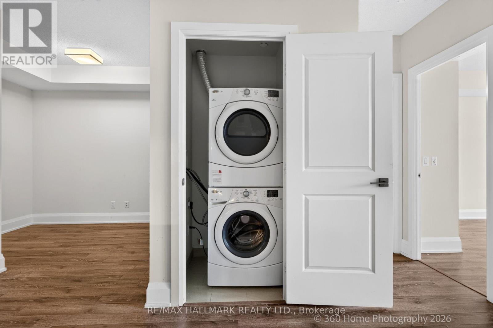 712 - 2 Old Mill Drive, Toronto, Ontario  M6S 0A2 - Photo 23 - W13656314