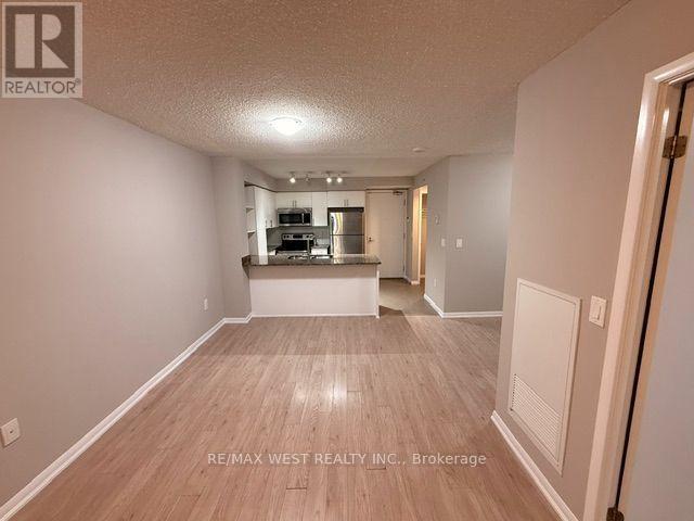 437 - 36 Via Bagnato, Toronto, Ontario  M6A 0B7 - Photo 11 - W13862192