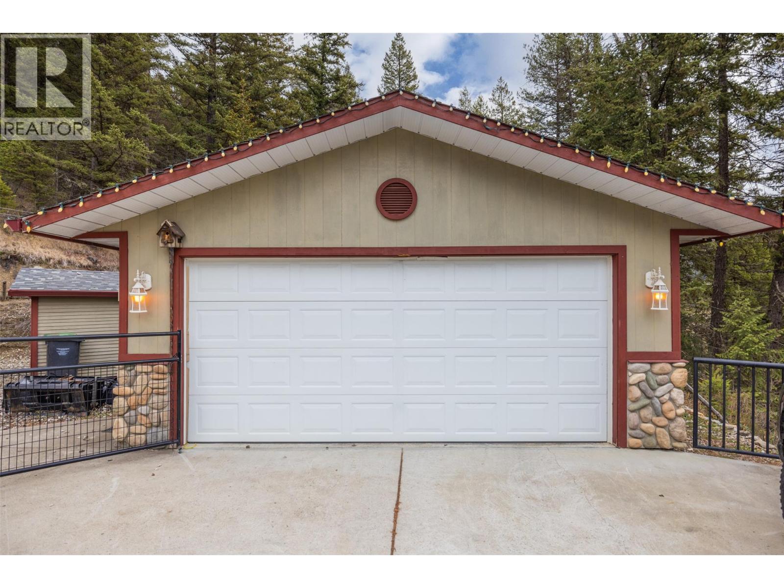 12300 Highway 33 E Highway E, Kelowna, British Columbia  V1P 1K4 - Photo 57 - 10402652