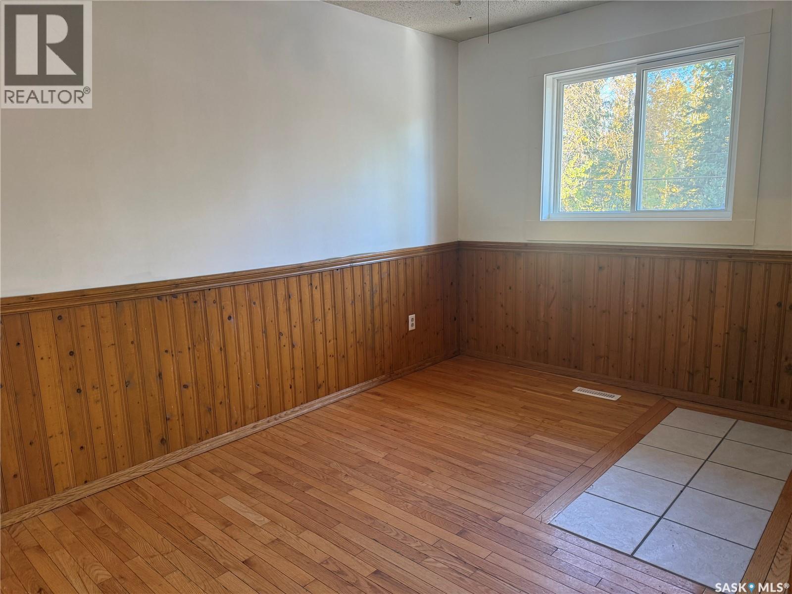 708 Studer Street, La Ronge, Saskatchewan  S0J 1L0 - Photo 11 - SK050356