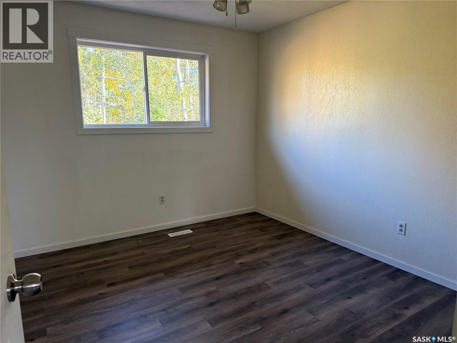 708 Studer Street, La Ronge, Saskatchewan  S0J 1L0 - Photo 14 - SK050356