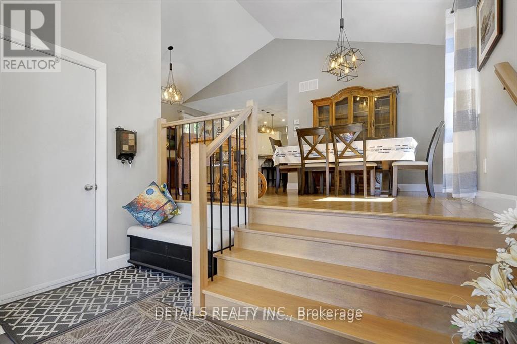 A - Upper Unit - 2565a Page Road, Ottawa, Ontario  K1W 1E5 - Photo 4 - X13862288