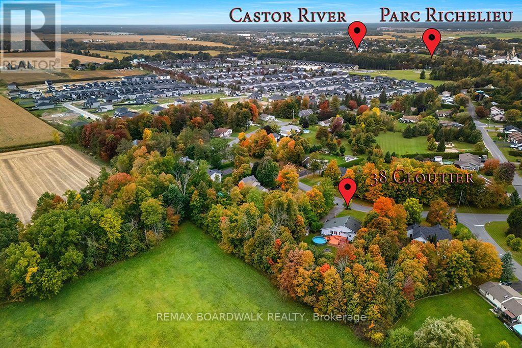 38 Cloutier Drive, Russell, Ontario  K0A 1W0 - Photo 43 - X13862350