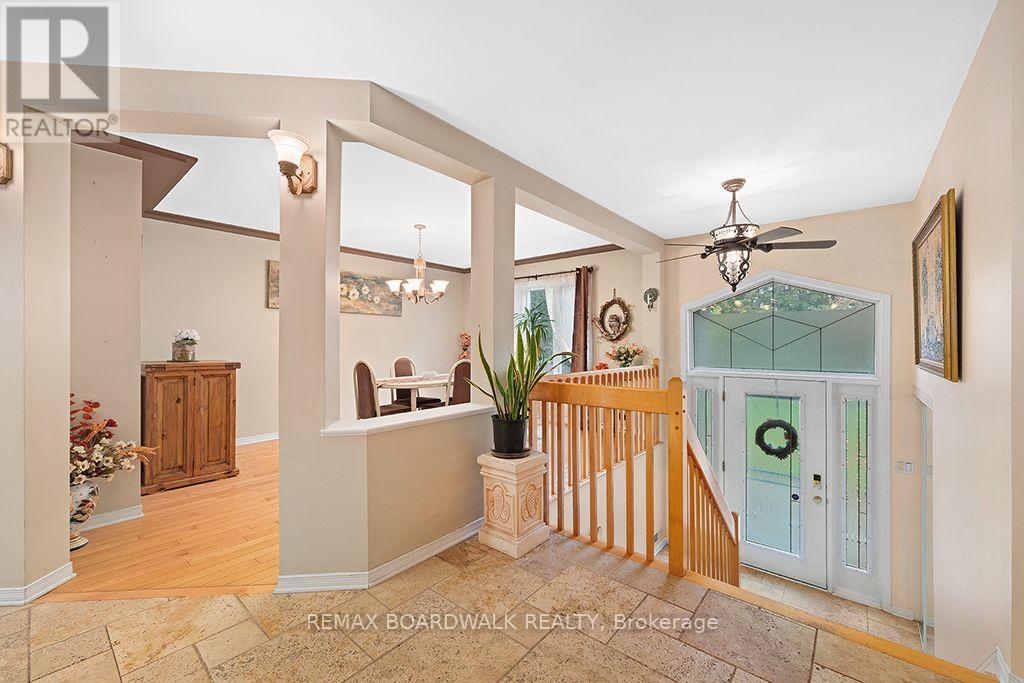 38 Cloutier Drive, Russell, Ontario  K0A 1W0 - Photo 5 - X13862350