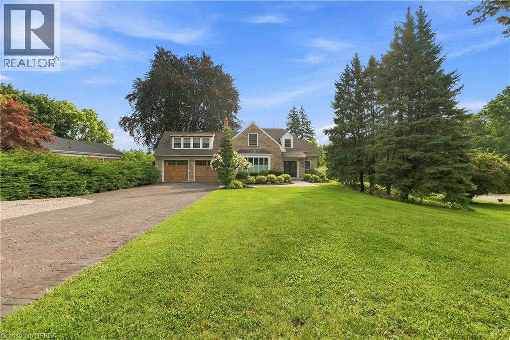 8 TUTELA HEIGHTS Road, Brantford, Ontario
