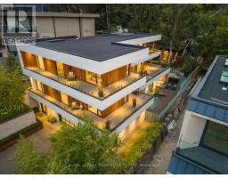 8 FALLINGBROOK WOOD, Toronto, Ontario