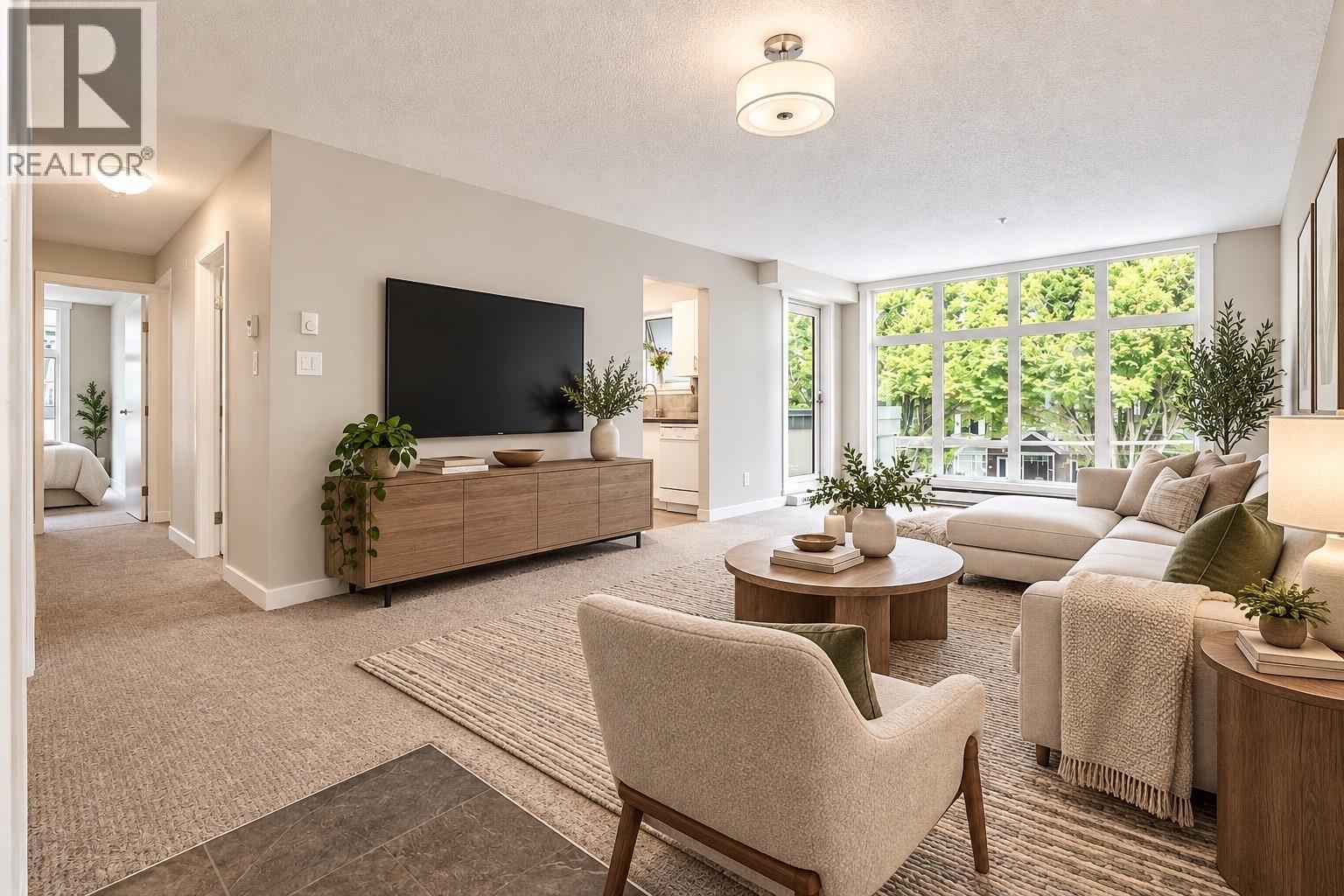 300 2533 Penticton Street, Vancouver, British Columbia  V5M 4T8 - Photo 3 - R3172222