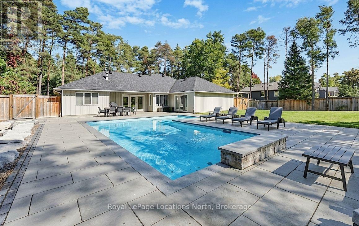 39 FOREST DRIVE, Collingwood, Ontario