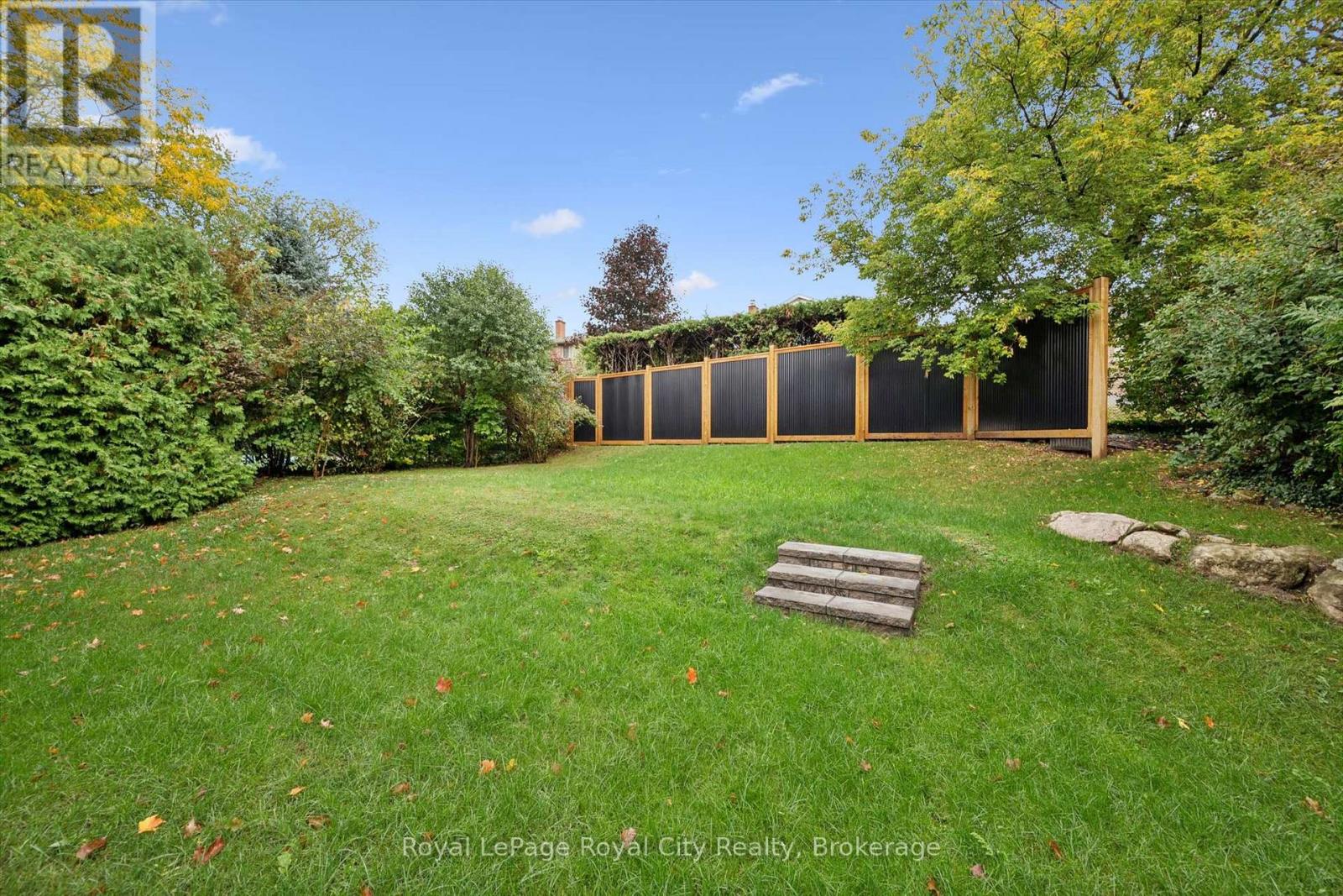 11 Bridlewood Drive, Guelph, Ontario  N1G 4A5 - Photo 47 - X13862380