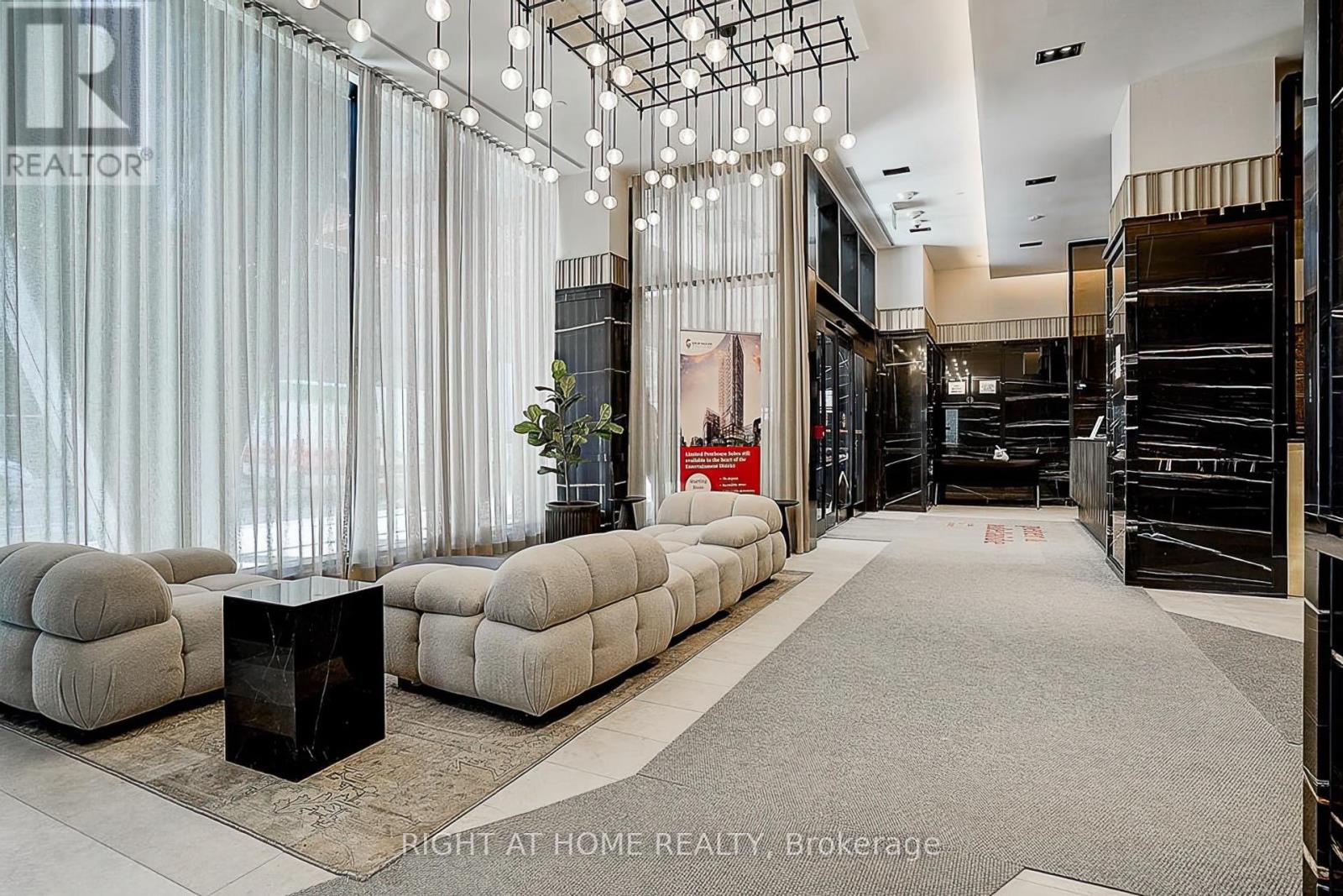 4013 - 108 Peter Street, Toronto, Ontario  M5V 0W2 - Photo 4 - C13858934