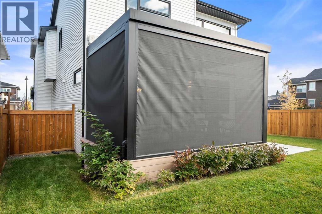208 Crestmont Drive SW, Calgary, Alberta  T3B 1G8 - Photo 40 - A2348615