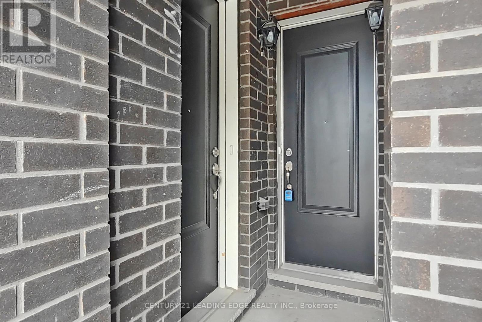 Ground - 45 Creekbank Road, Toronto, Ontario  M6L 1C7 - Photo 4 - W13862314