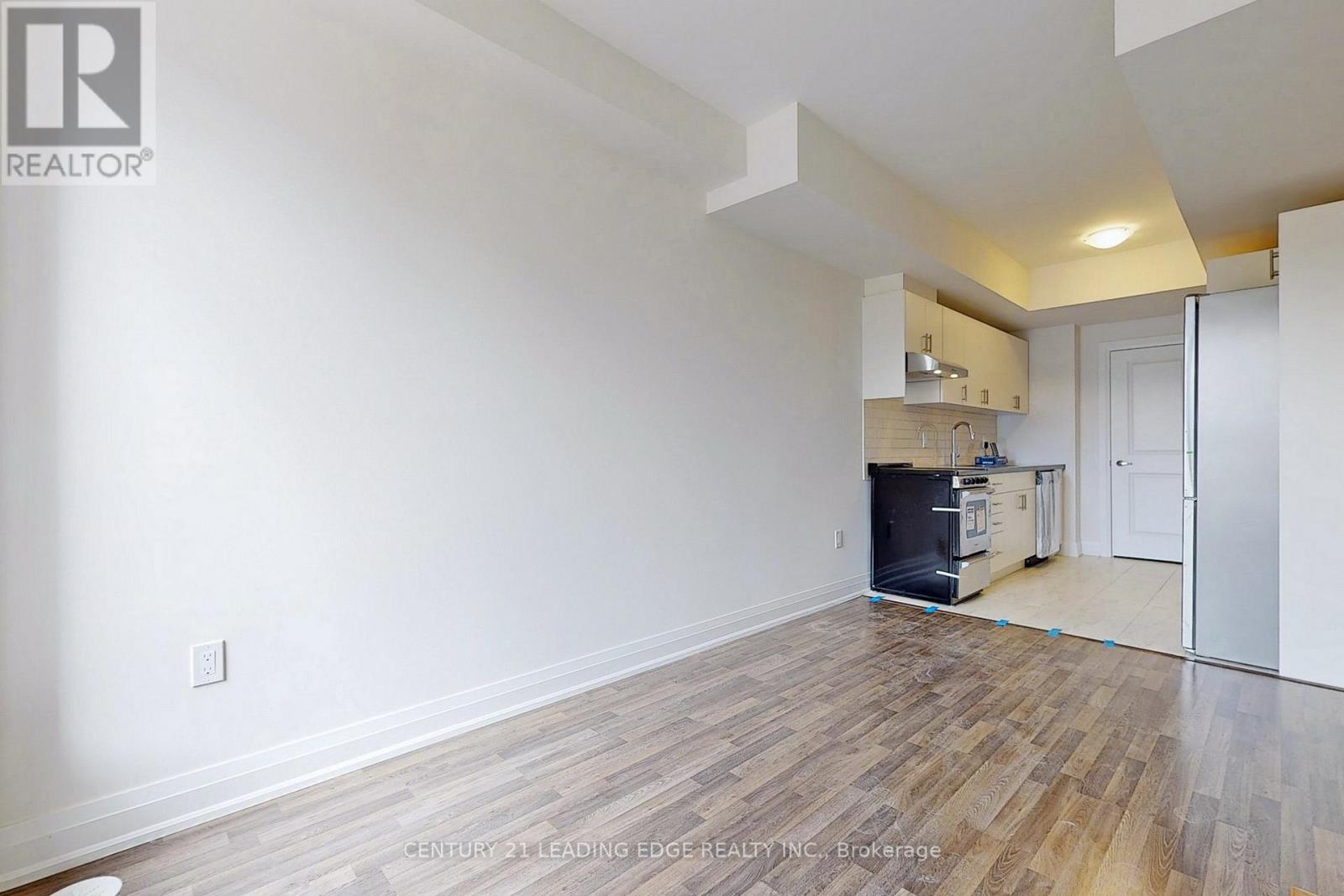 Ground - 45 Creekbank Road, Toronto, Ontario  M6L 1C7 - Photo 6 - W13862314