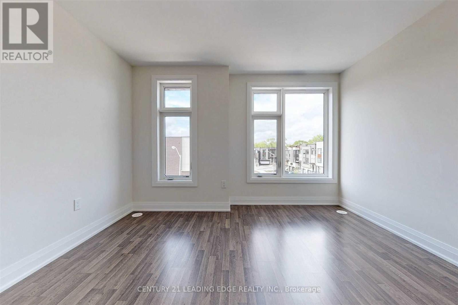 Upper - 45 Creekbank Road, Toronto, Ontario  M6L 1C7 - Photo 25 - W13862378