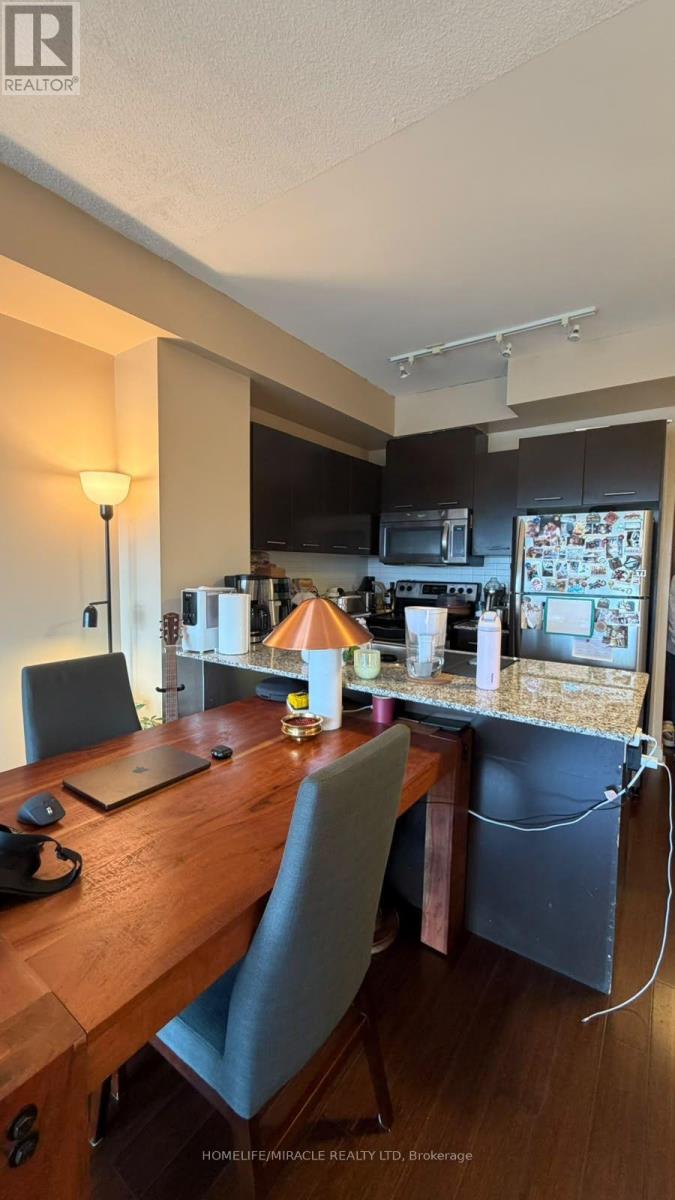 2110 - 360 Square One Drive, Mississauga, Ontario  L5B 0G7 - Photo 4 - W13859936