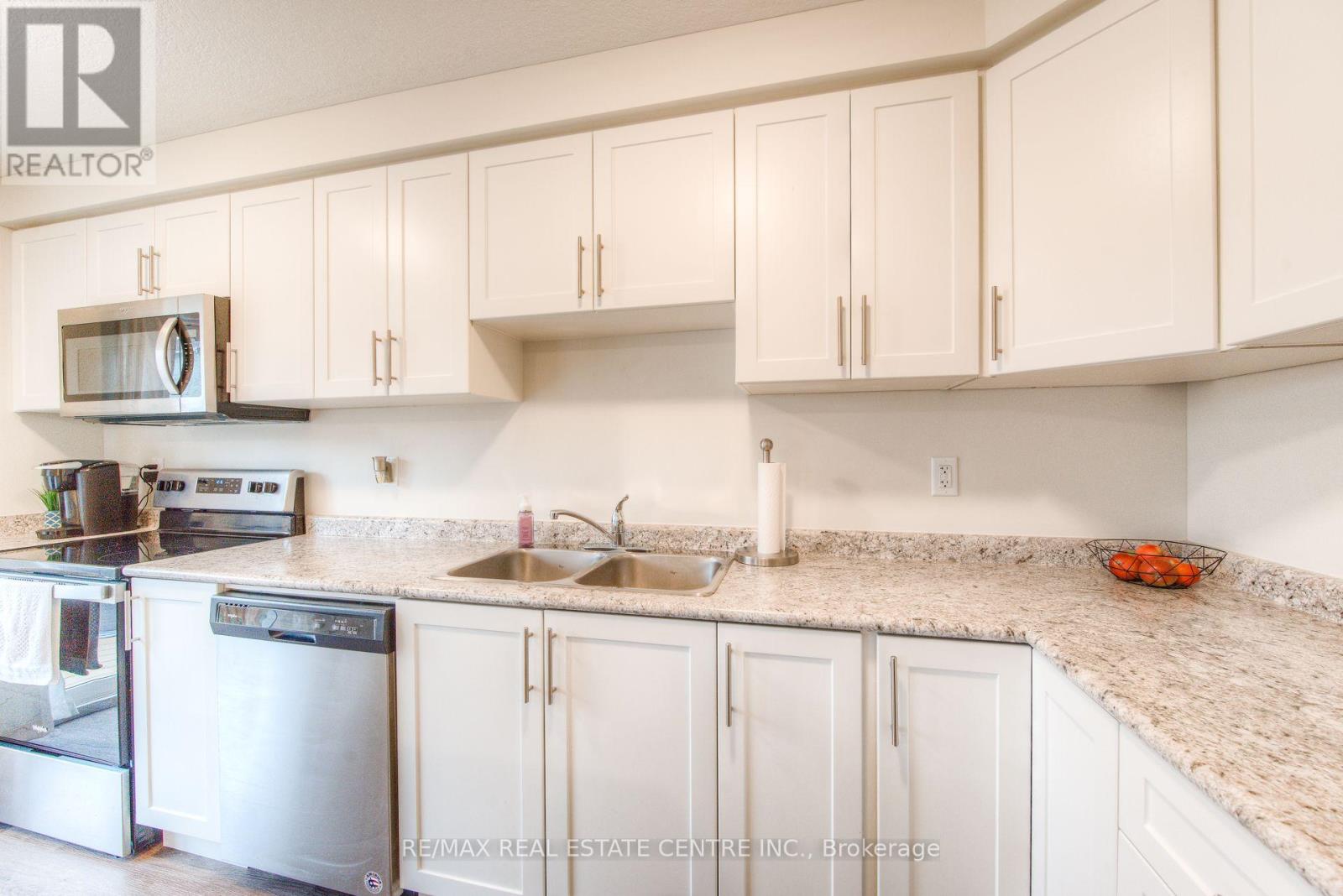 C4 - 24 Morrison Road, Kitchener, Ontario  N2A 0L1 - Photo 16 - X13862310