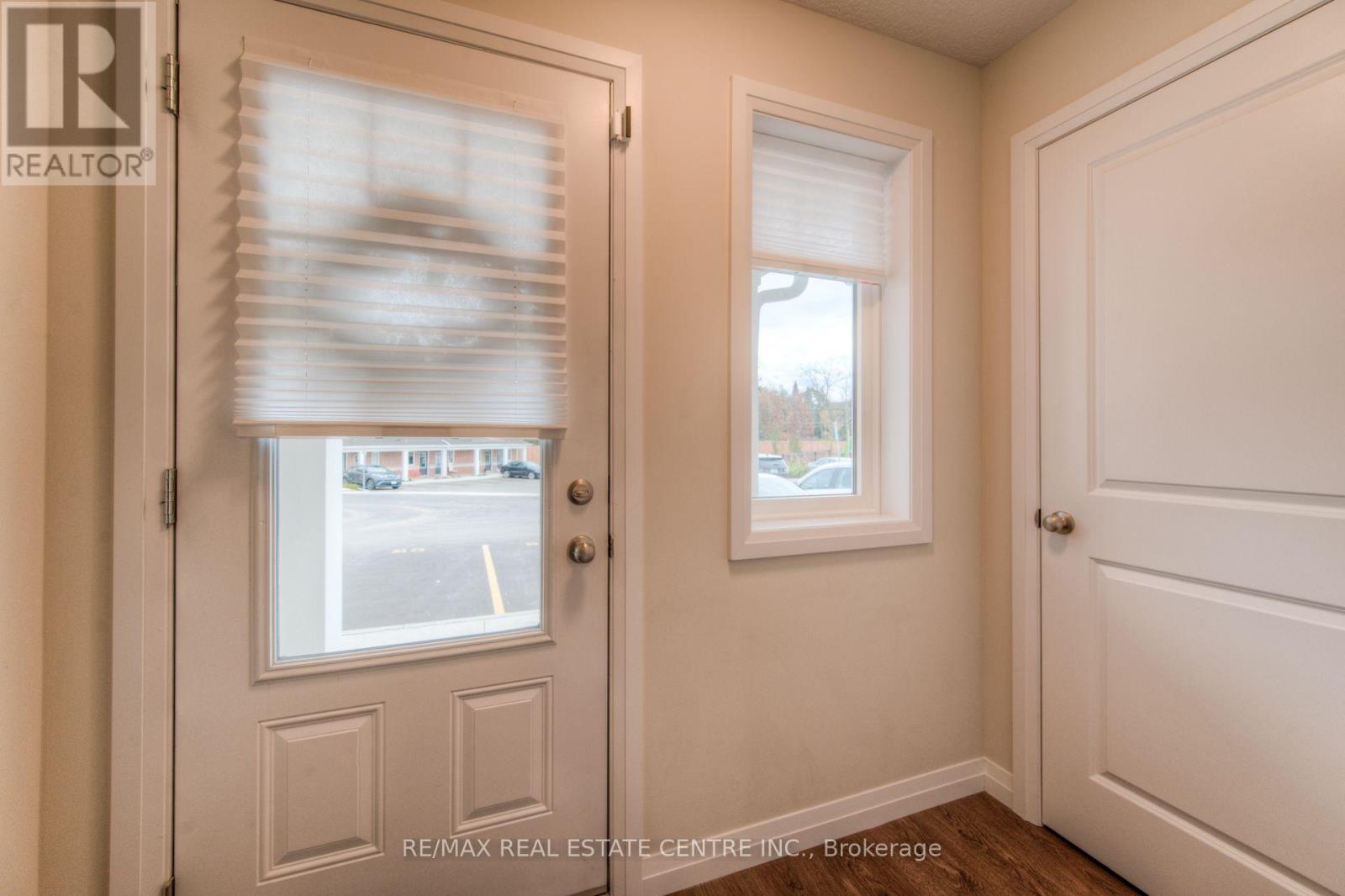 C4 - 24 Morrison Road, Kitchener, Ontario  N2A 0L1 - Photo 4 - X13862310