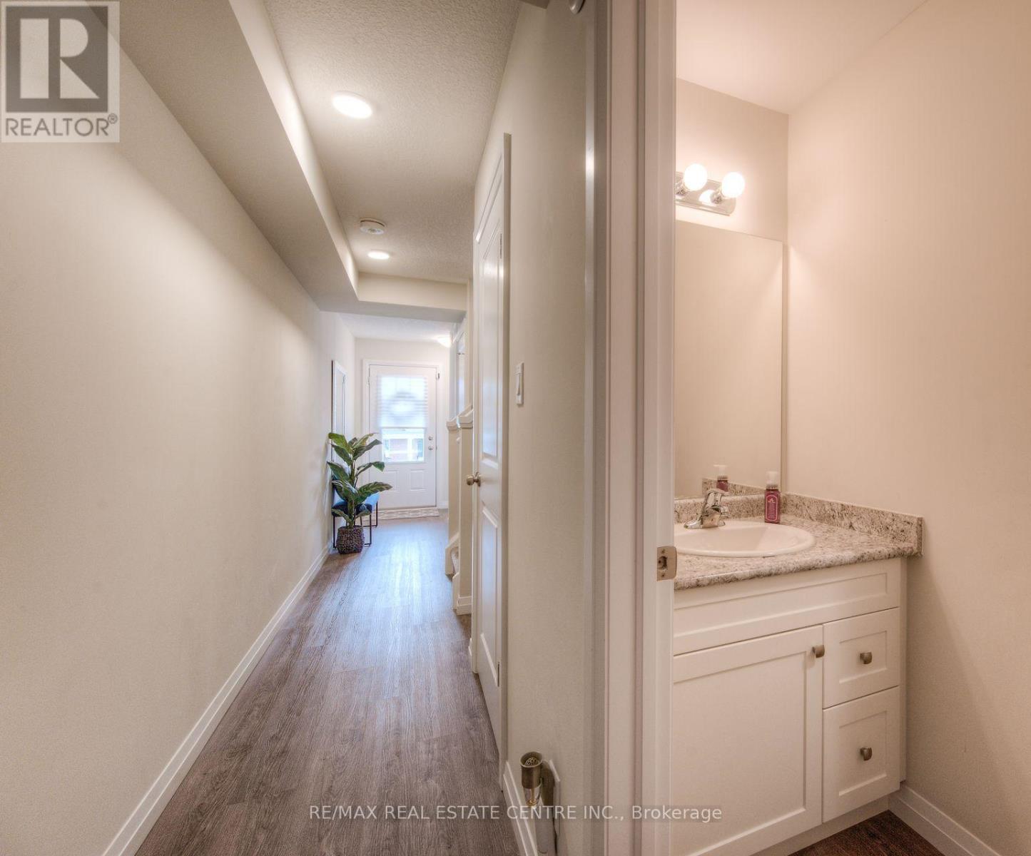 C4 - 24 Morrison Road, Kitchener, Ontario  N2A 0L1 - Photo 5 - X13862310