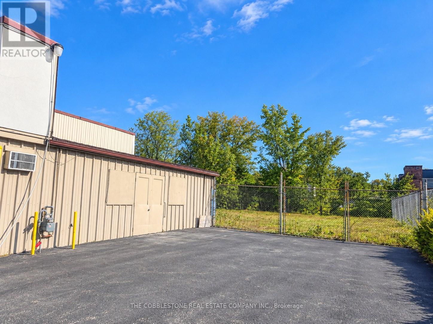 355 Cabana Road E, Windsor, Ontario  N9G 1A1 - Photo 6 - X13862340