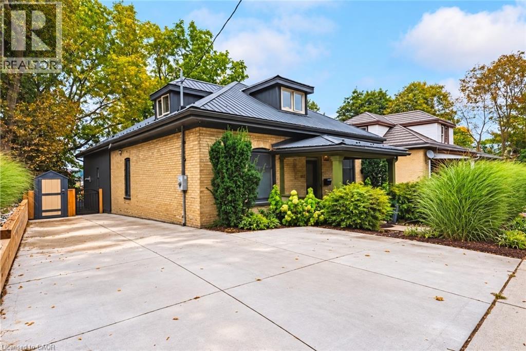 103 COURTNEY Street, Cambridge, Ontario