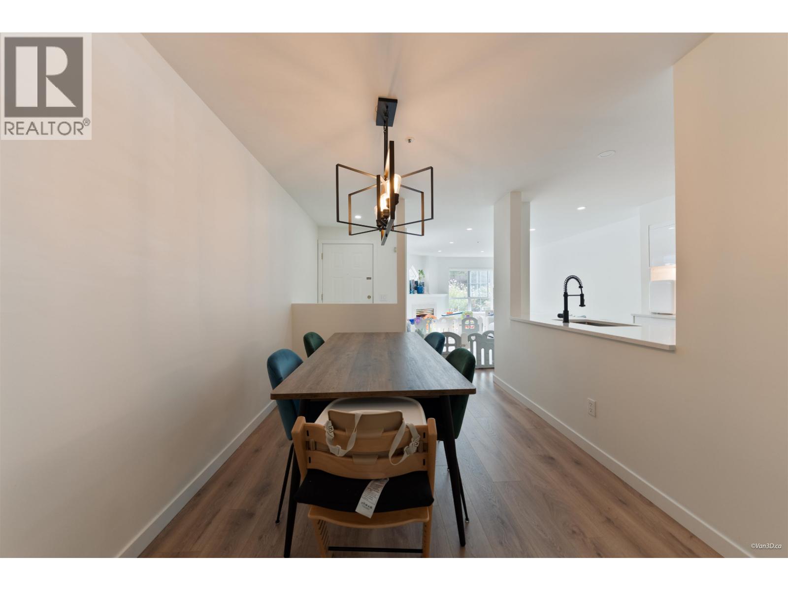 113 2960 Princess Crescent, Coquitlam, British Columbia  V3B 7P2 - Photo 12 - R3171915