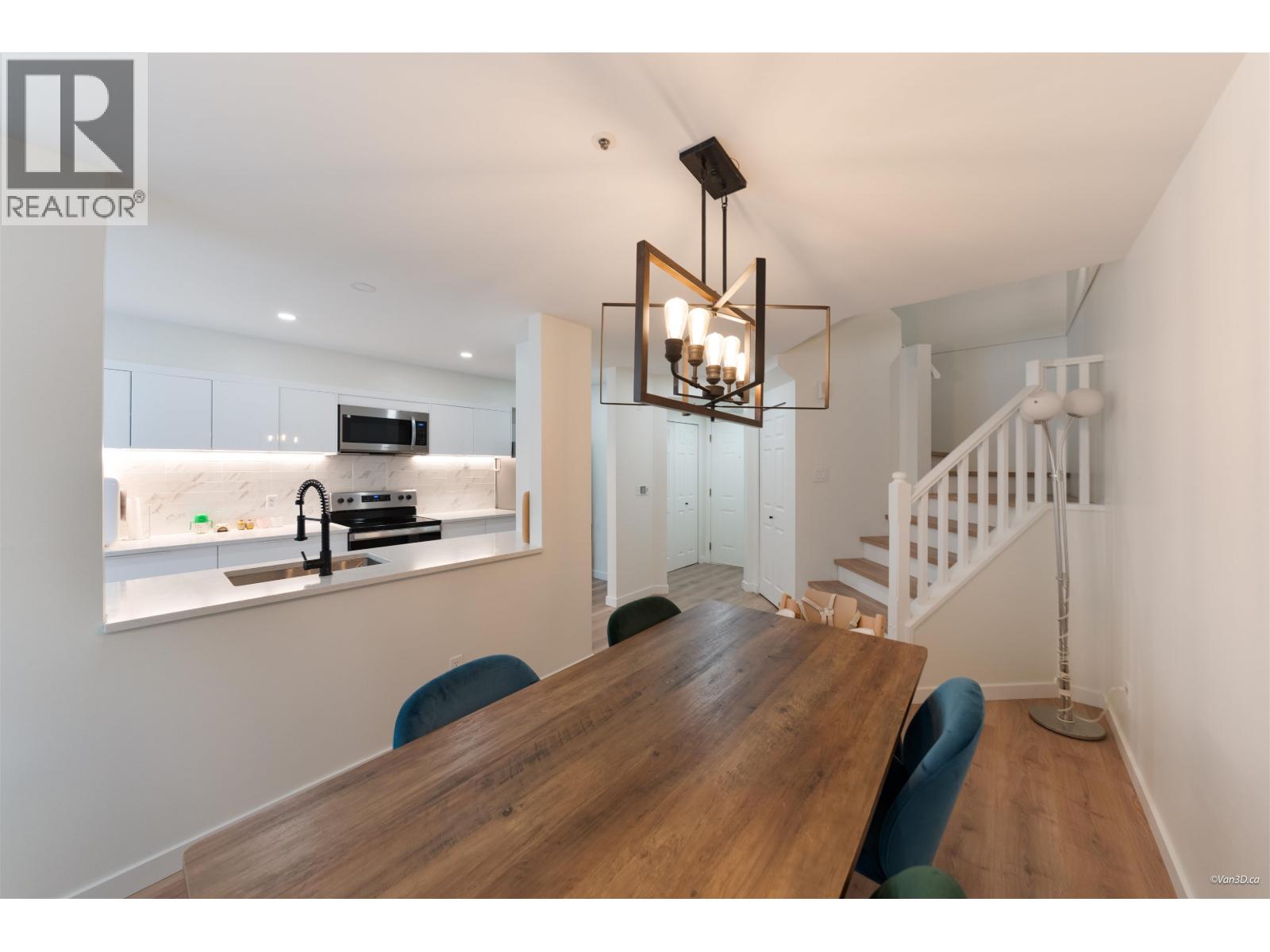 113 2960 Princess Crescent, Coquitlam, British Columbia  V3B 7P2 - Photo 5 - R3171915