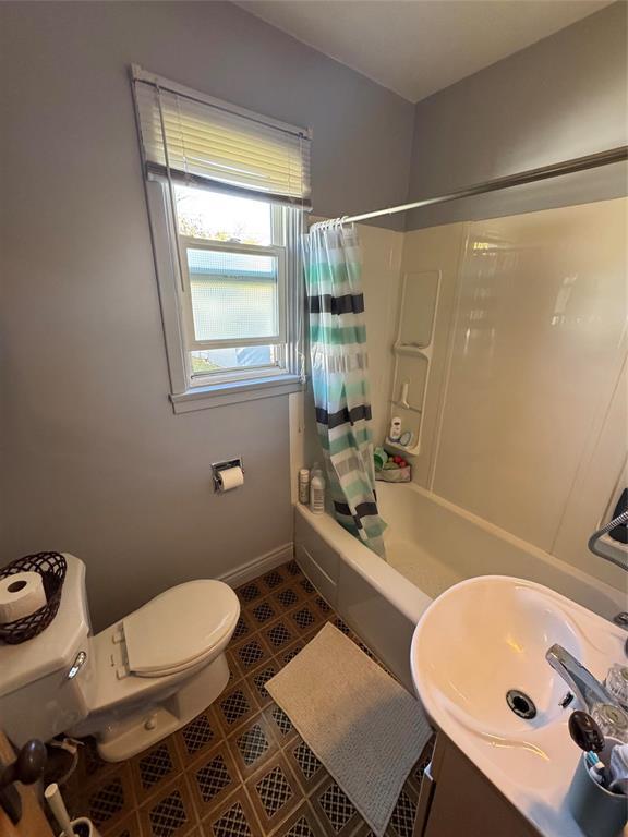 561 23rd Street, Brandon, Manitoba  R7B 1V8 - Photo 14 - 202624873