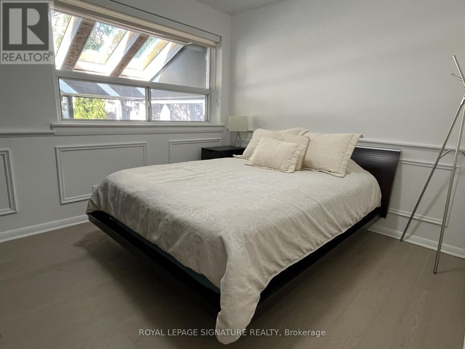 90 Berkinshaw Crescent, Toronto, Ontario  M3B 2T2 - Photo 10 - C13762214