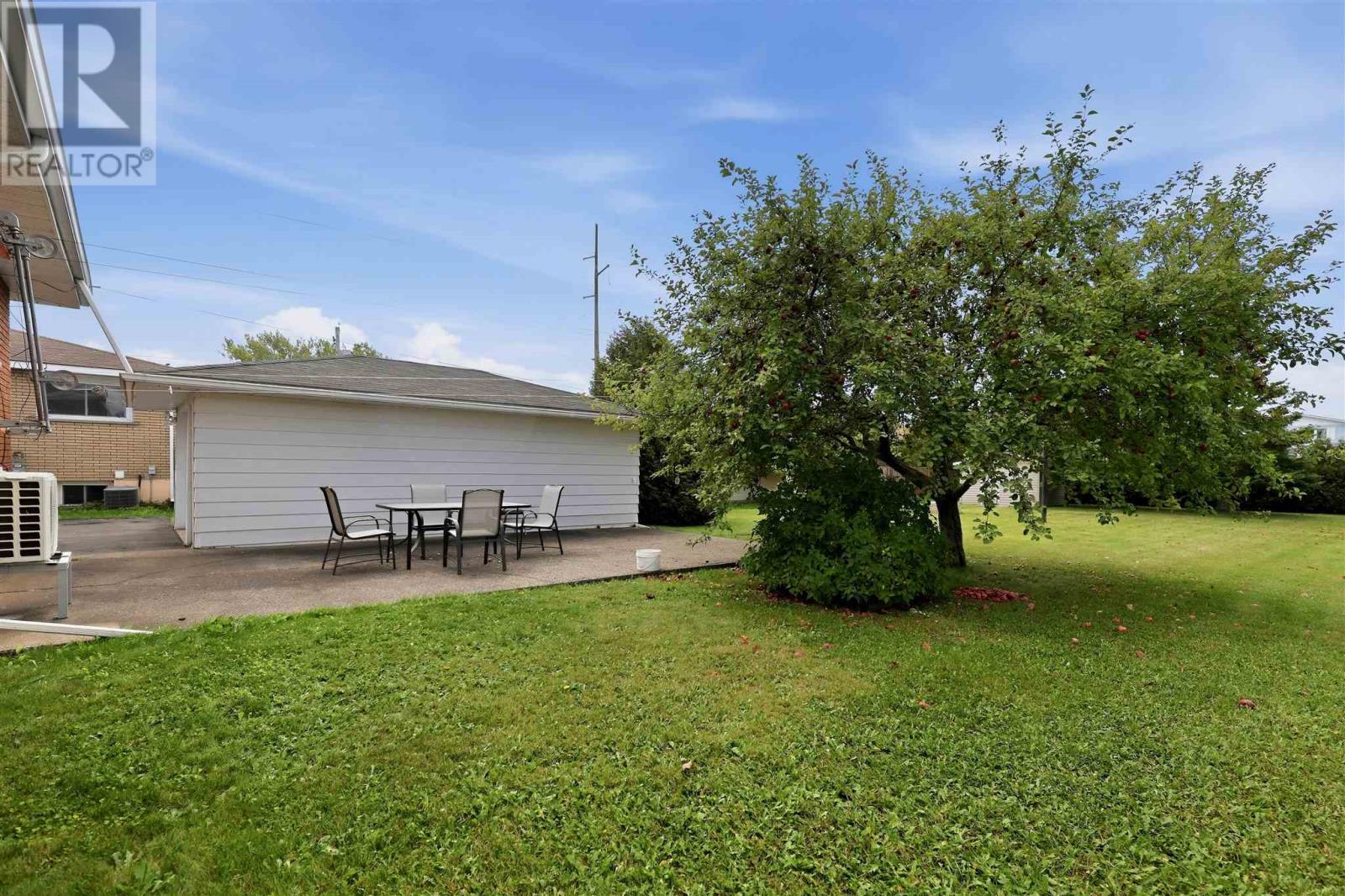 3 Dawson Ave, Sault Ste. Marie, Ontario  P6C 4B2 - Photo 31 - SM262761