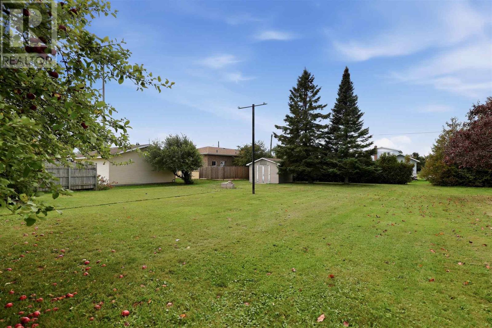 3 Dawson Ave, Sault Ste. Marie, Ontario  P6C 4B2 - Photo 32 - SM262761