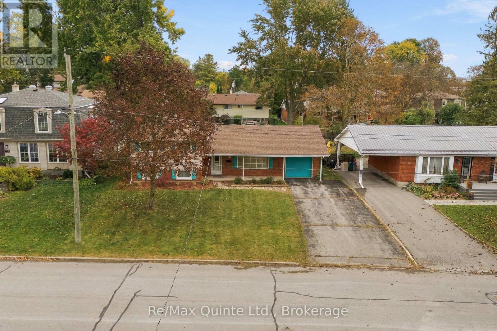 51 Keller Drive, Belleville, Ontario  K8P 4B6 - Photo 4 - X13862516
