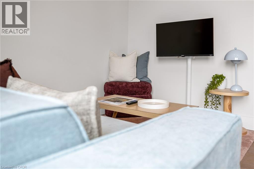 56 YORK Boulevard Unit# 211