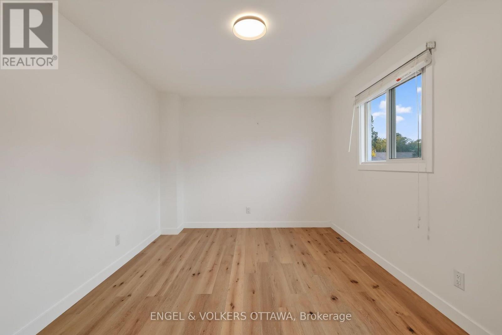 259 Teal Crescent, Ottawa, Ontario  K1E 2C3 - Photo 23 - X13862574