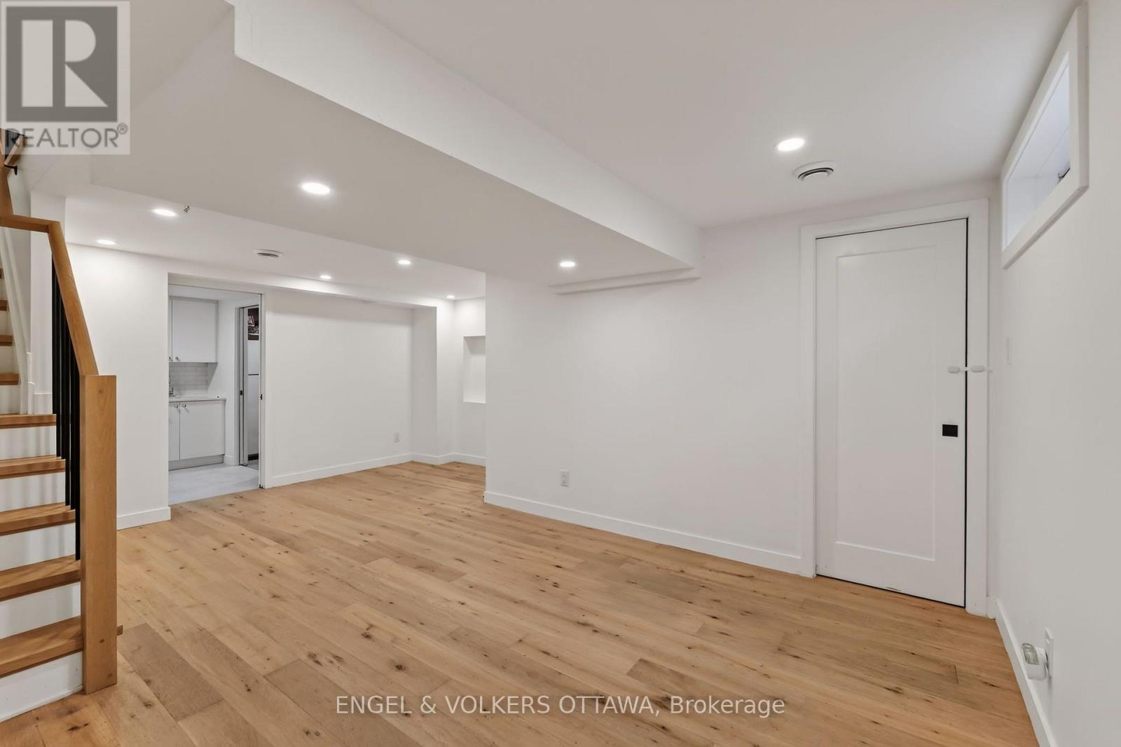 259 Teal Crescent, Ottawa, Ontario  K1E 2C3 - Photo 35 - X13862574