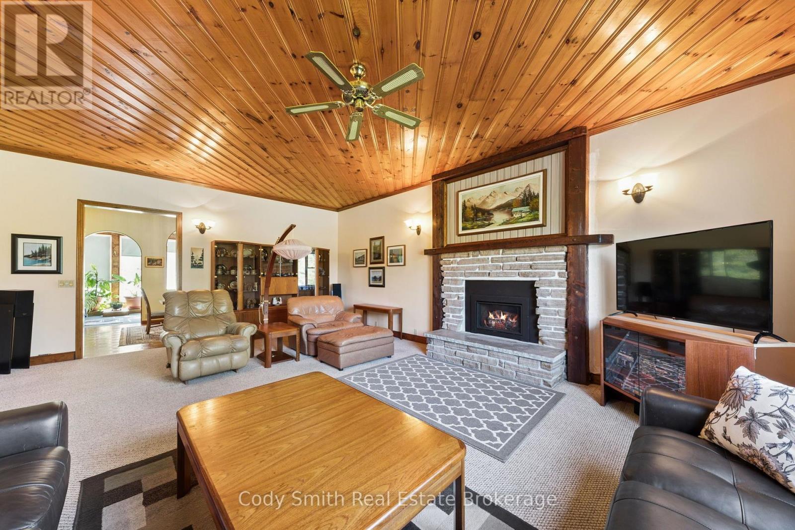 2080 Sandhill Road, Tay, Ontario  L0K 2C0 - Photo 13 - S13862592