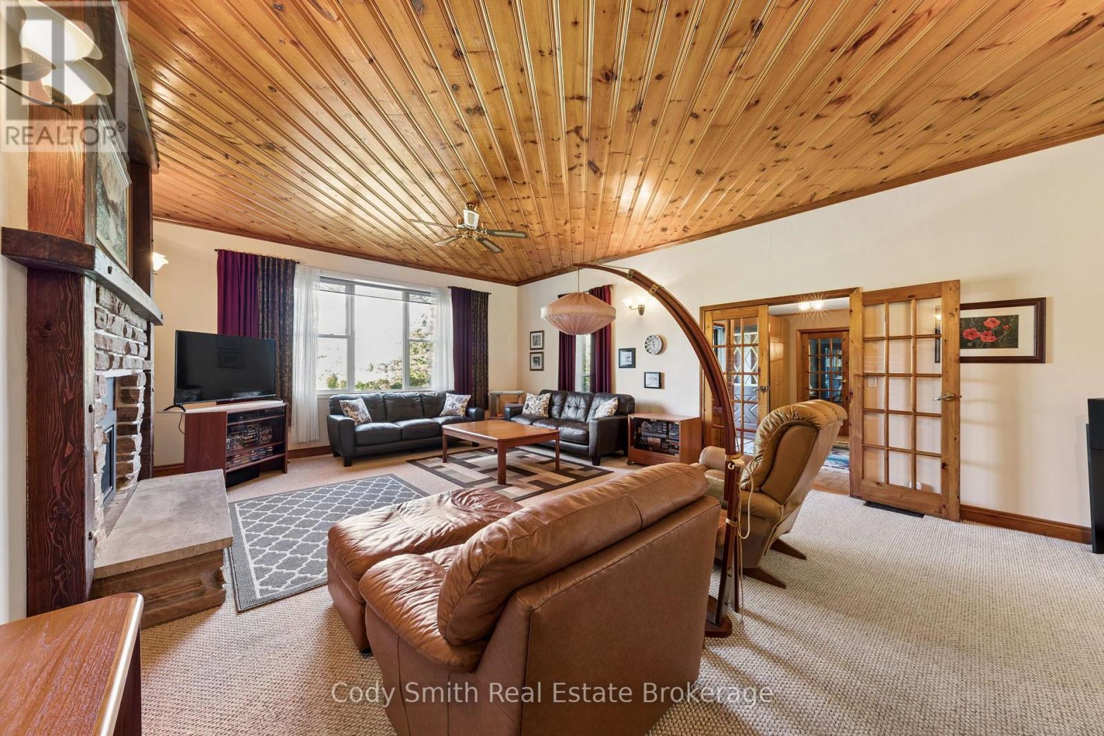 2080 Sandhill Road, Tay, Ontario  L0K 2C0 - Photo 14 - S13862592