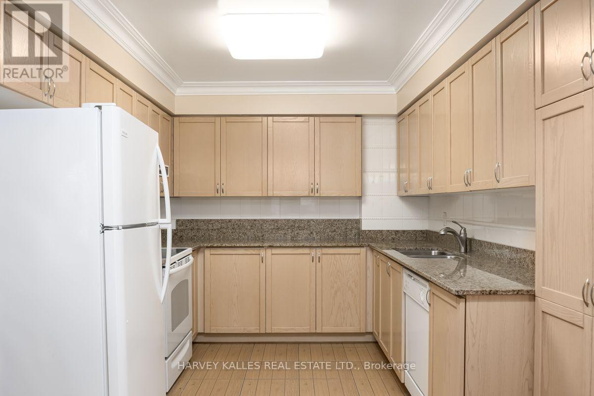 308 - 8 Covington Road, Toronto, Ontario  M6A 3E5 - Photo 8 - C13862412