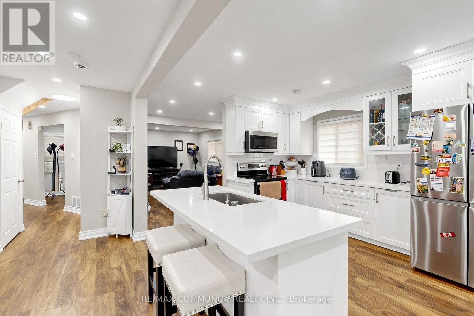 14 Presidents Court, Toronto (Milliken), Ontario  M1V 3E8 - Photo 15 - E13862504