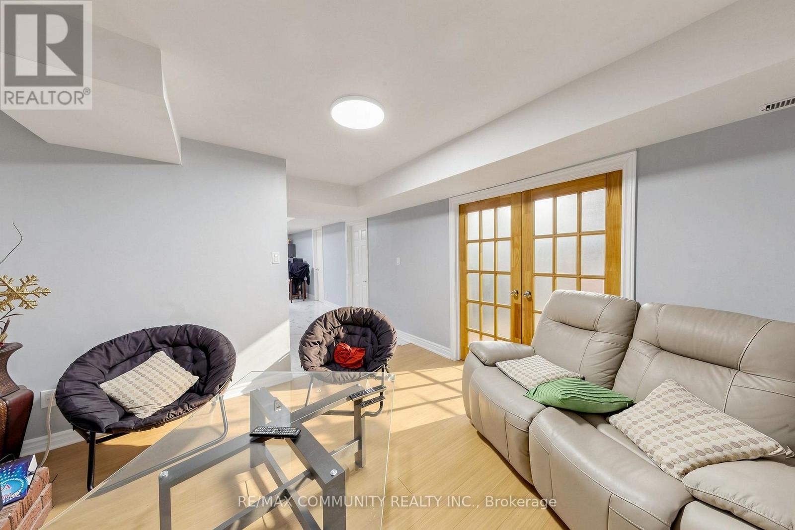 14 Presidents Court, Toronto (Milliken), Ontario  M1V 3E8 - Photo 33 - E13862504