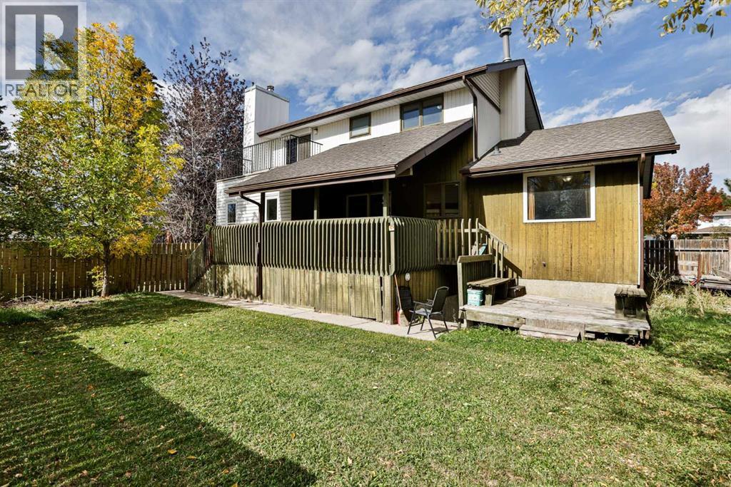 6 Temple Boulevard W