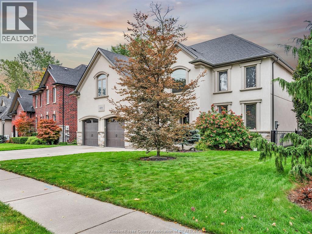 1255 MAPLE, LaSalle, Ontario