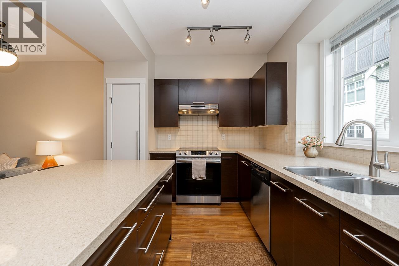 3826 Welwyn Street, Vancouver, British Columbia  V5N 3Y9 - Photo 6 - R3171077