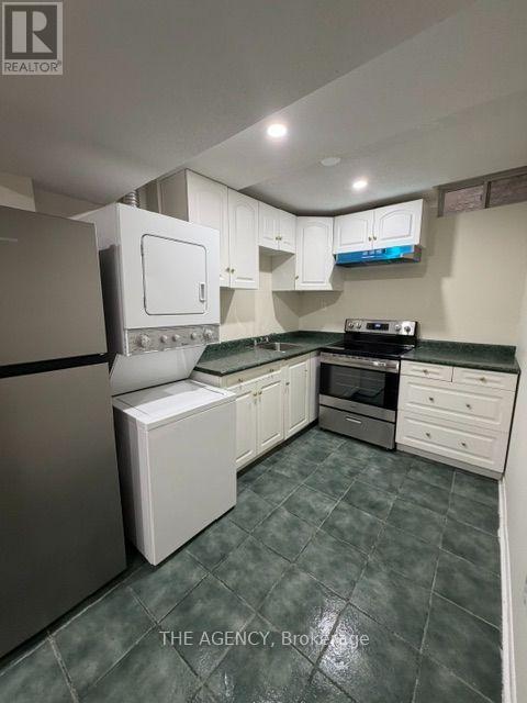 Bsmt - 584 Doubletree Lane, Newmarket, Ontario  L3X 2K6 - Photo 3 - N13862614