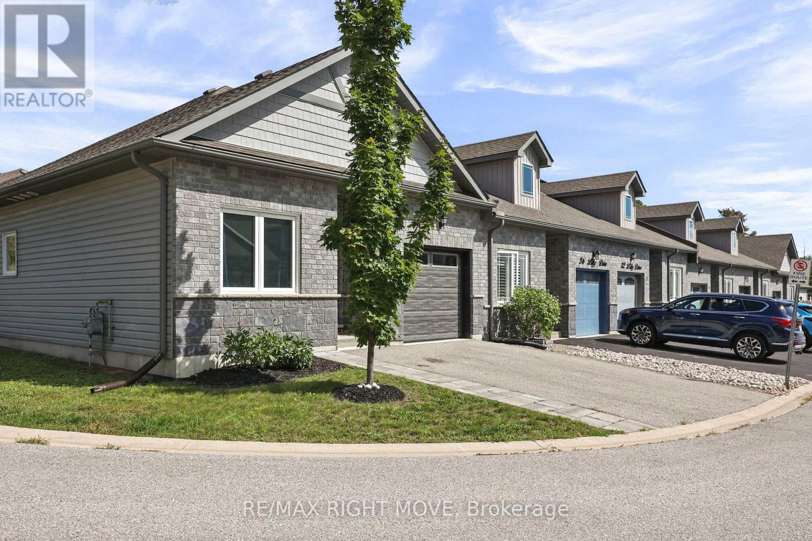 40 Lily Drive, Orillia, Ontario  L3V 0G3 - Photo 2 - S13862564