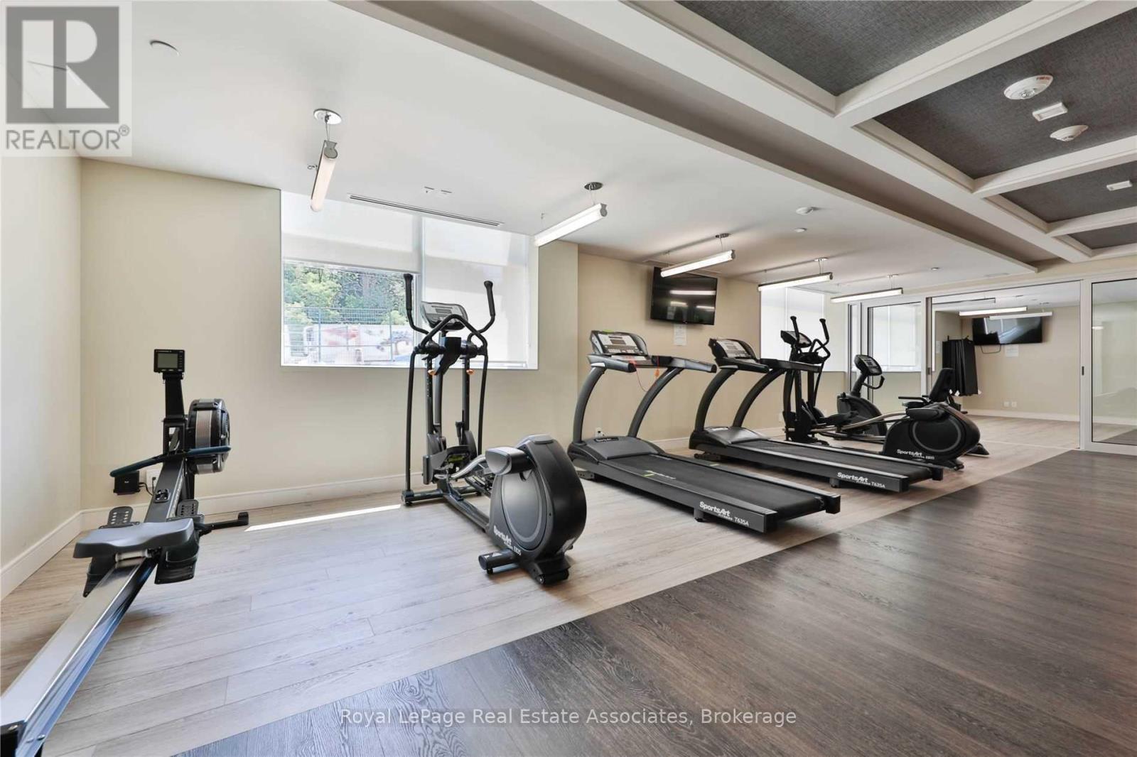 141 - 1575 Lakeshore Road W, Mississauga, Ontario  L5J 0B1 - Photo 11 - W13862416
