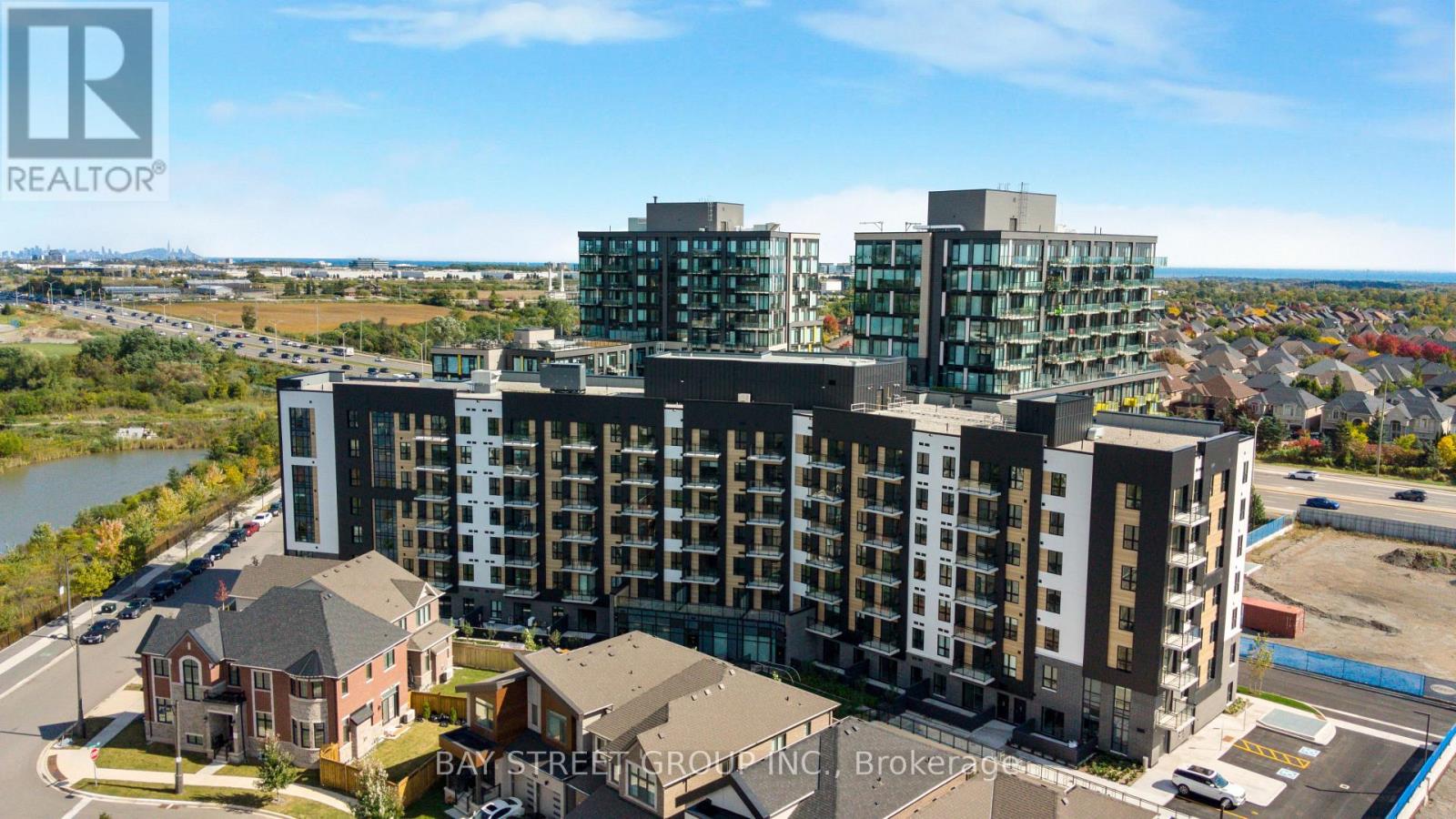 503 - 3008 WILLIAM CUTMORE BOULEVARD